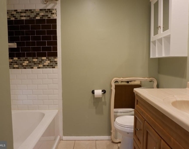 8284 Mary Lee Lane - Photo Thumbnail 15