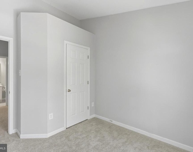 2169 Sewanee Drive - Photo Thumbnail 10