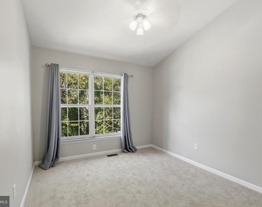 2169 Sewanee Drive - Photo Thumbnail 14