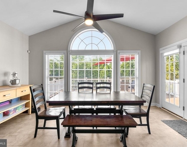 4012 Belgrave Circle - Photo Thumbnail 10