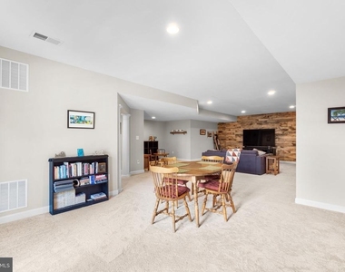 4012 Belgrave Circle - Photo Thumbnail 31
