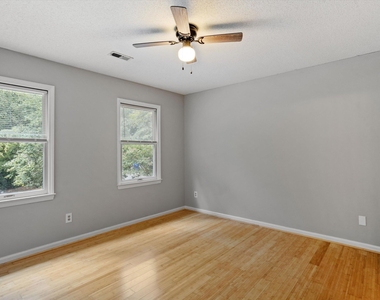 827a Edwards Street - Photo Thumbnail 18