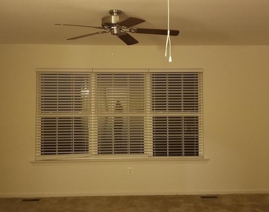 1826 Cassandra Drive - Photo Thumbnail 30