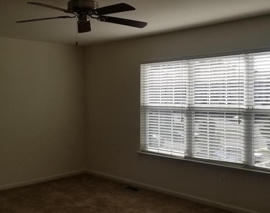 1826 Cassandra Drive - Photo Thumbnail 34