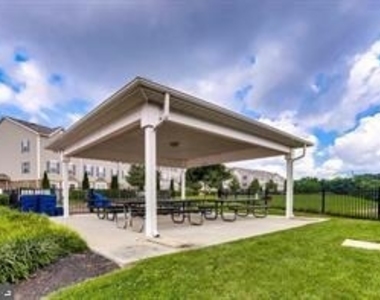 1826 Cassandra Drive - Photo Thumbnail 40