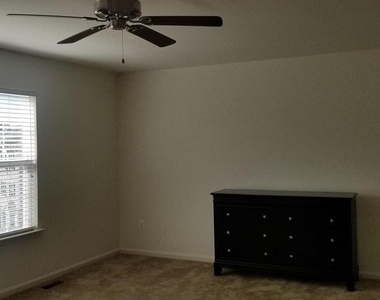 1826 Cassandra Drive - Photo Thumbnail 35