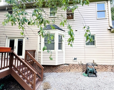 6508 Valley Estates Drive - Photo Thumbnail 25