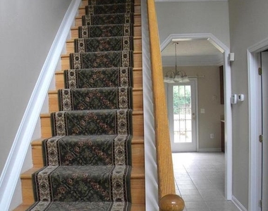 2236 Community Drive - Photo Thumbnail 2