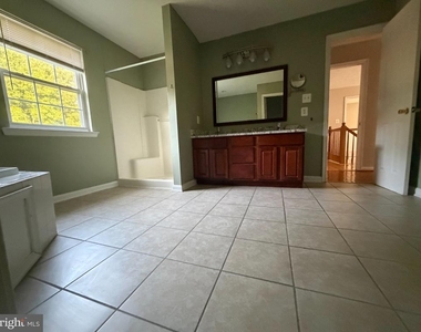 2236 Community Drive - Photo Thumbnail 7