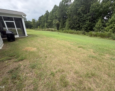 132 Lexington Drive - Photo Thumbnail 23