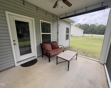 132 Lexington Drive - Photo Thumbnail 21