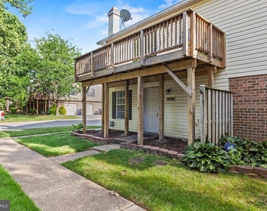 4554 Ryan Place - Photo Thumbnail 10