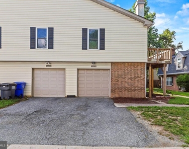 4554 Ryan Place - Photo Thumbnail 11