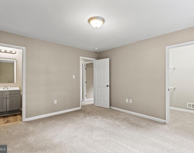 4554 Ryan Place - Photo Thumbnail 22