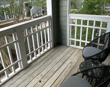 1011 Nicholwood Drive - Photo Thumbnail 10