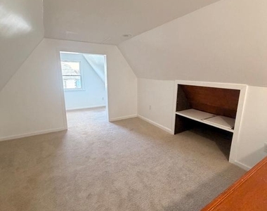 8323 Bear Creek Drive - Photo Thumbnail 10