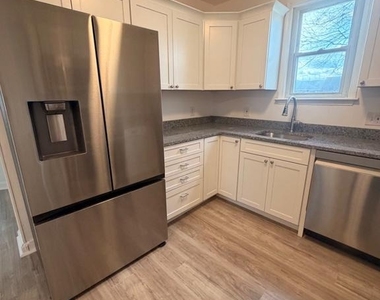 8323 Bear Creek Drive - Photo Thumbnail 4