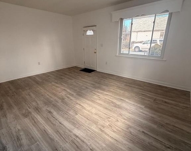 8323 Bear Creek Drive - Photo Thumbnail 9
