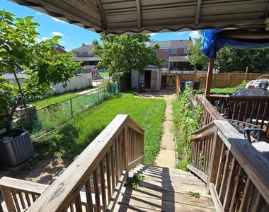 712 Mansfield Road - Photo Thumbnail 18
