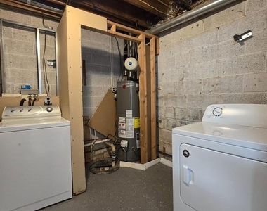 712 Mansfield Road - Photo Thumbnail 17