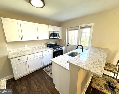 8130 Loch Raven Boulevard - Photo Thumbnail 12
