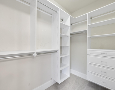 5609 Cary Glen Boulevard - Photo Thumbnail 30