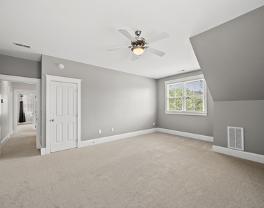 5609 Cary Glen Boulevard - Photo Thumbnail 22