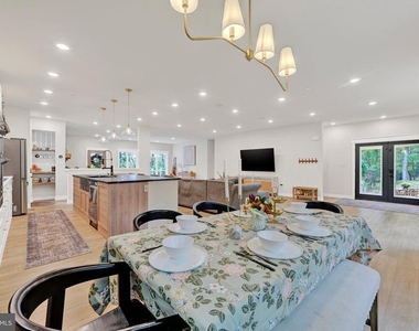 5437 Glen Arm Road - Photo Thumbnail 11