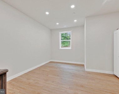 5437 Glen Arm Road - Photo Thumbnail 32