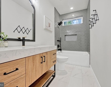 5437 Glen Arm Road - Photo Thumbnail 31