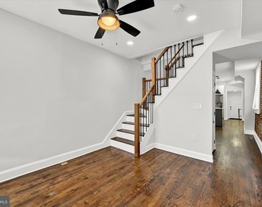2 W Barney Street - Photo Thumbnail 3