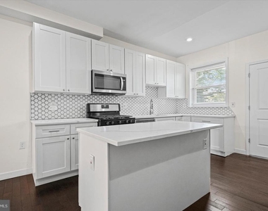 609 Mckewin Avenue - Photo Thumbnail 12