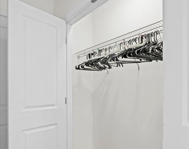 609 Mckewin Avenue - Photo Thumbnail 28