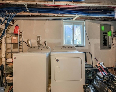 631 S Eaton Street - Photo Thumbnail 19