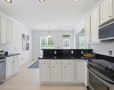 2912 Oak Bridge Drive - Photo Thumbnail 19