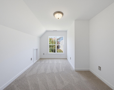 2912 Oak Bridge Drive - Photo Thumbnail 40