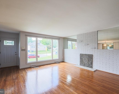 2804 Hanson Avenue - Photo Thumbnail 10