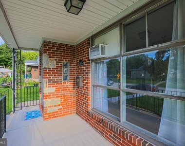 2804 Hanson Avenue - Photo Thumbnail 9