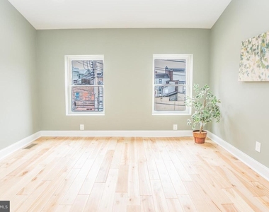 522 S Bethel Street - Photo Thumbnail 11