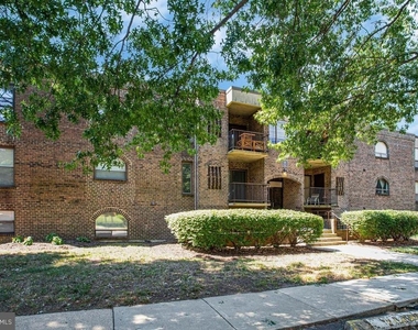 15 Silverwood Circle - Photo Thumbnail 1