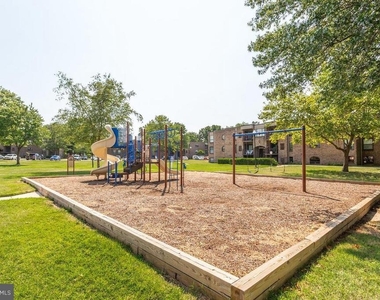 15 Silverwood Circle - Photo Thumbnail 34