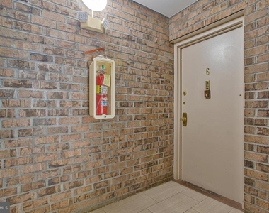 15 Silverwood Circle - Photo Thumbnail 3