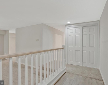 15 Silverwood Circle - Photo Thumbnail 4