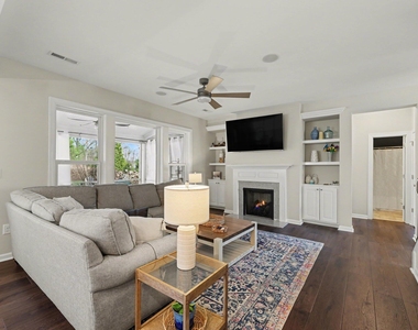 6002 Stone Valley Way - Photo Thumbnail 4