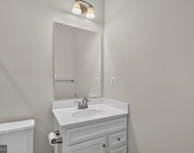 168 Woodgate Circle - Photo Thumbnail 17
