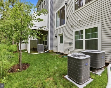 6815 Winterhill Ln - Photo Thumbnail 40
