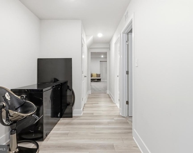 6815 Winterhill Ln - Photo Thumbnail 36