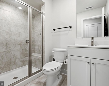 6815 Winterhill Ln - Photo Thumbnail 34