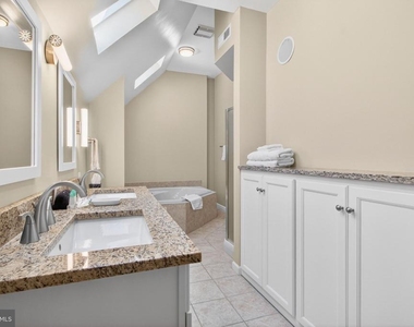 3 Tall Oaks Court - Photo Thumbnail 38