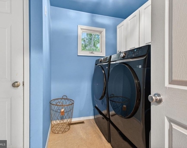 3 Tall Oaks Court - Photo Thumbnail 4
